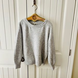Max studio sweater
